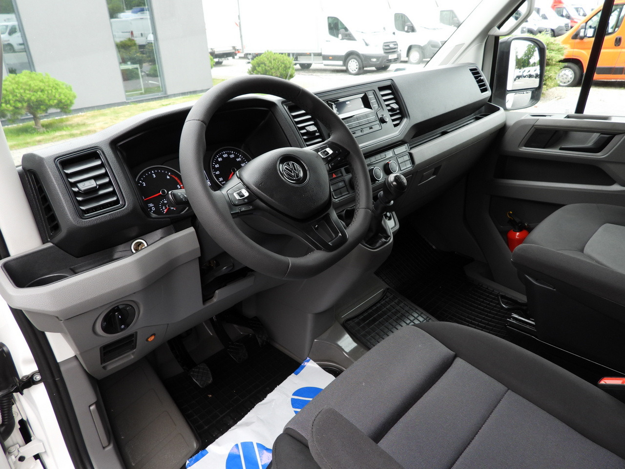 VOLKSWAGEN CRAFTER TARPAULIN 8 PALLETS WEBASTO CRUISE CONTROL LED LIGHTS AIR CONDITIONING 180HP - Xe van thùng mui bạt: hình 2 VOLKSWAGEN CRAFTER TARPAULIN 8 PALLETS WEBASTO CRUISE CONTROL LED LIGHTS AIR CONDITIONING 180HP - Xe van thùng mui bạt: hình 2