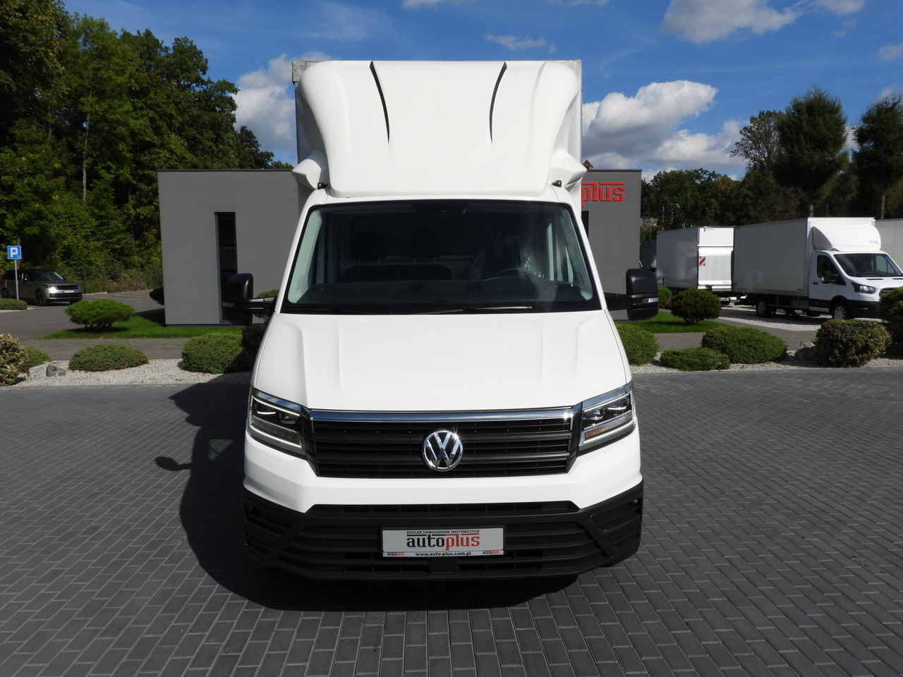 VOLKSWAGEN CRAFTER TARPAULIN LIFT 8 PALLETS CRUISE CONTROL LED LIGHTS TWIN WHEELS AIR CONDITIONING 180HP - Xe van thùng mui bạt: hình 5 VOLKSWAGEN CRAFTER TARPAULIN LIFT 8 PALLETS CRUISE CONTROL LED LIGHTS TWIN WHEELS AIR CONDITIONING 180HP - Xe van thùng mui bạt: hình 5