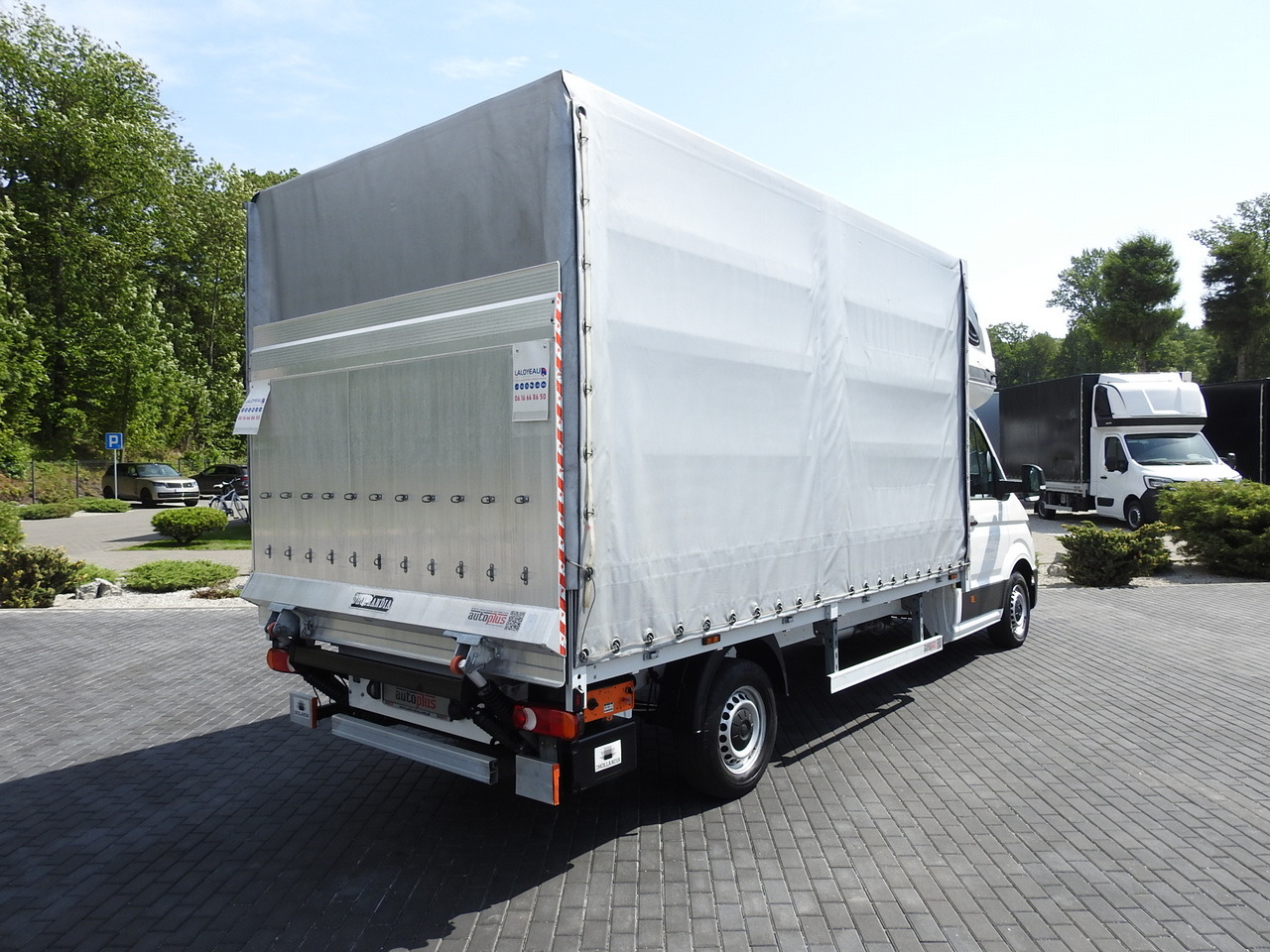 VOLKSWAGEN CRAFTER TARPAULIN LIFT 8 PALLETS WEBASTO CRUISE CONTROL 180HP - Xe van thùng mui bạt: hình 3 VOLKSWAGEN CRAFTER TARPAULIN LIFT 8 PALLETS WEBASTO CRUISE CONTROL 180HP - Xe van thùng mui bạt: hình 3