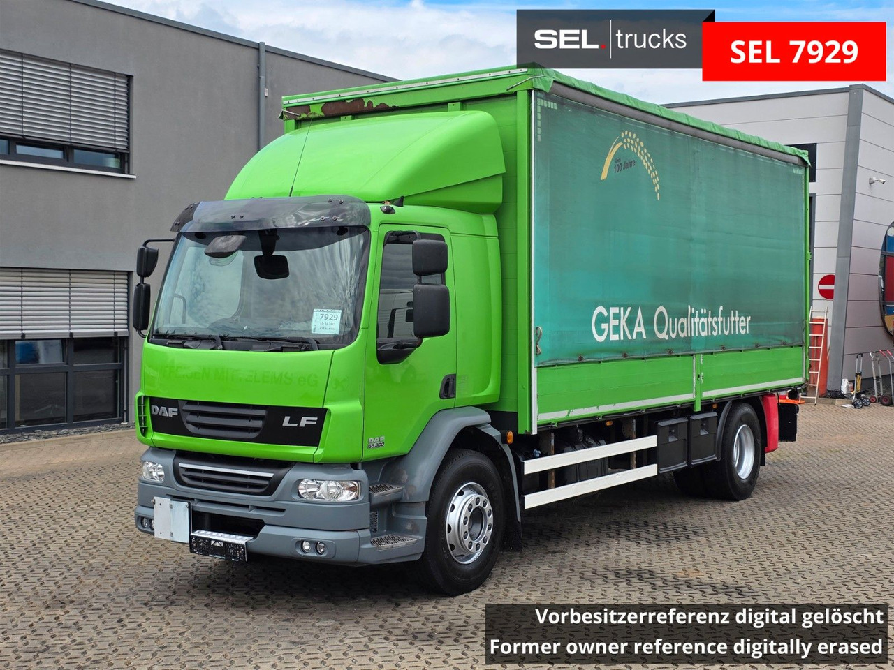 DAF FA LF 55.300 / Ladebordwand + Kofferseite - Xe tải thùng mui bạt: hình 1 DAF FA LF 55.300 / Ladebordwand + Kofferseite - Xe tải thùng mui bạt: hình 1
