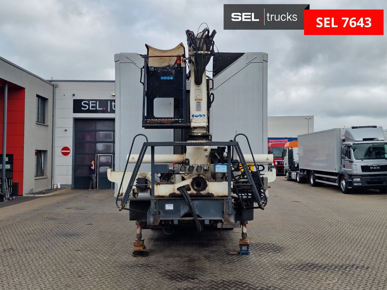 H&W HWDKSK38 / Glasrecycling / Kran / Lenkachse - Sơ mi rơ moóc ben: hình 2 H&W HWDKSK38 / Glasrecycling / Kran / Lenkachse - Sơ mi rơ moóc ben: hình 2