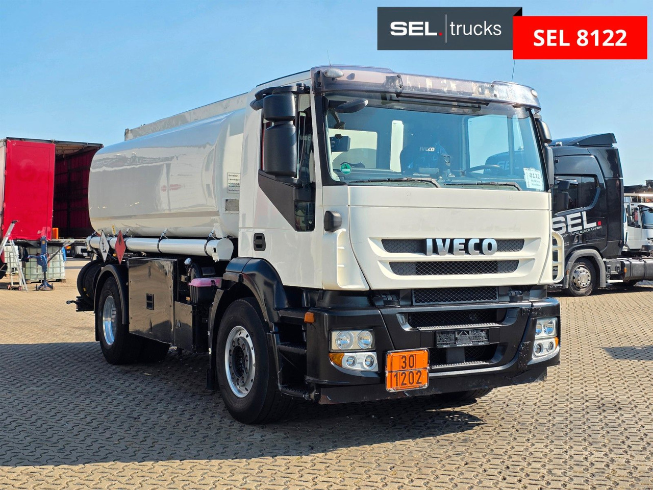Iveco Stralis 420 / Sening / ADR AT / 14.600 l / - Xe bồn: hình 3 Iveco Stralis 420 / Sening / ADR AT / 14.600 l / - Xe bồn: hình 3