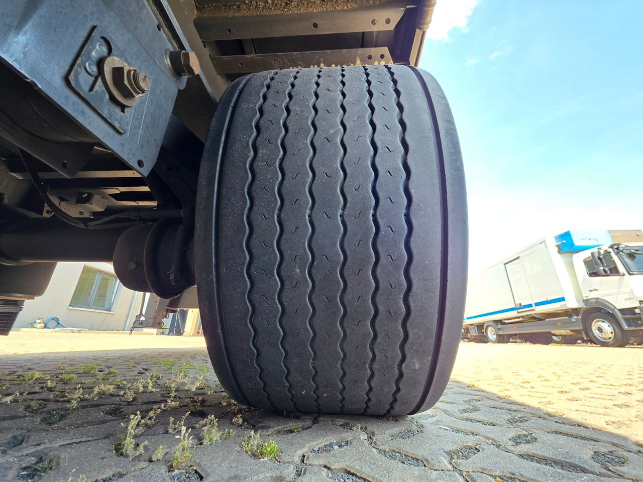 Sơ mi rơ moóc mui bạt Kögel S24 -1 / Long Trailer 14,90m / Hubdach / Mega: hình 26