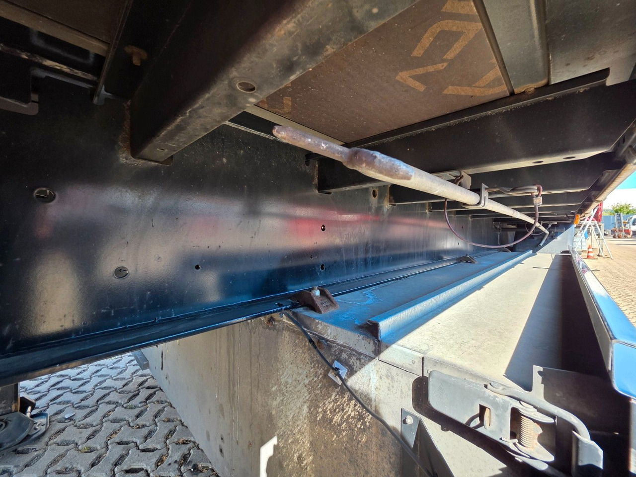 Sơ mi rơ moóc mui bạt Kögel S24-1 / Palettenkasten / Liftachse: hình 18