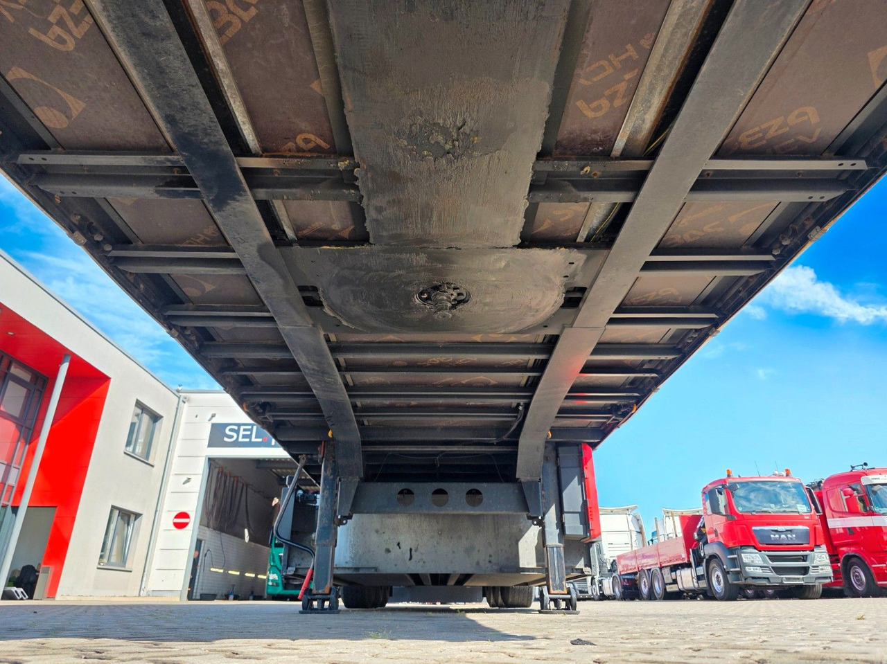 Sơ mi rơ moóc mui bạt Kögel S24-1 / Palettenkasten / Liftachse: hình 26