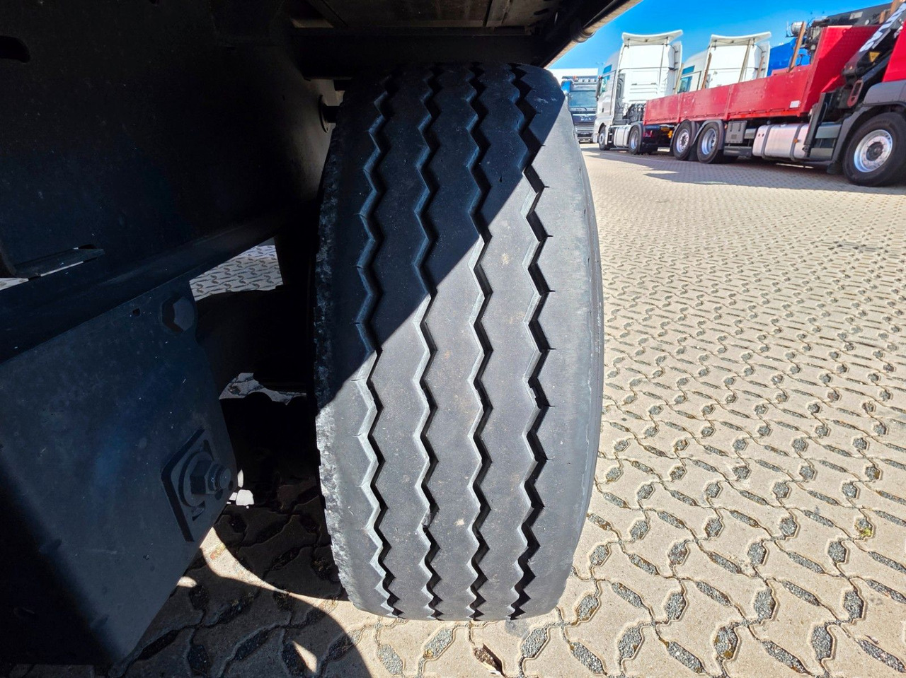 Sơ mi rơ moóc mui bạt Kögel S24-1 / Palettenkasten / Liftachse: hình 35