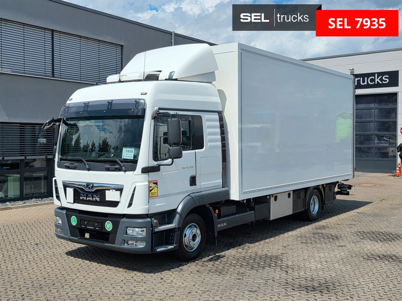MAN TGL 12.250 4X2 BL / Standklima / Ldbw / Konvekta - Xe tải hộp: hình 2 MAN TGL 12.250 4X2 BL / Standklima / Ldbw / Konvekta - Xe tải hộp: hình 2