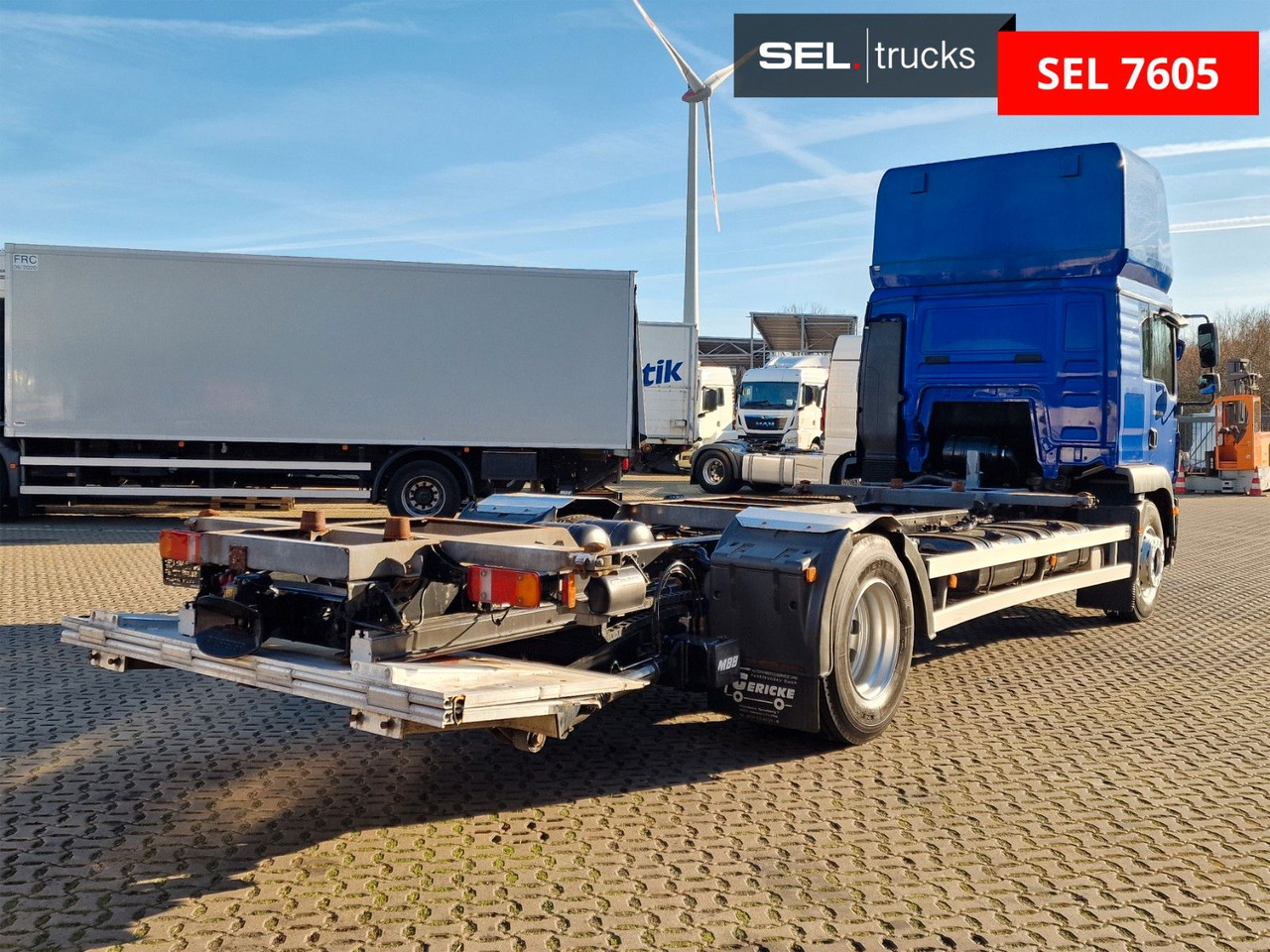 MAN TGM 18.340 4X2 LL / Ladebordwand / 3 Betten - Xe chở container/ Xe tải hoán đổi thân: hình 5 MAN TGM 18.340 4X2 LL / Ladebordwand / 3 Betten - Xe chở container/ Xe tải hoán đổi thân: hình 5