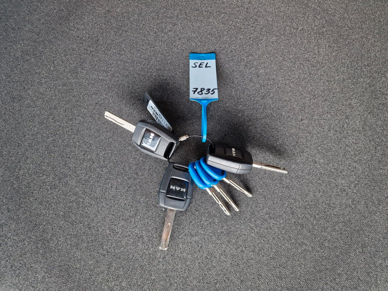 Xe tải thùng mui bạt MAN TGX 18.500 4x2 LL-U/ Intarder/Durchlade/Hubdach: hình 23