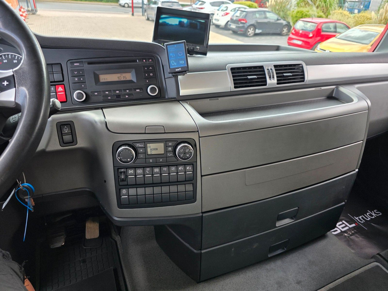 Xe tải thùng mui bạt MAN TGX 26.360 6X2-2 LL / Intarder / Ldbw /Lenkachse: hình 34