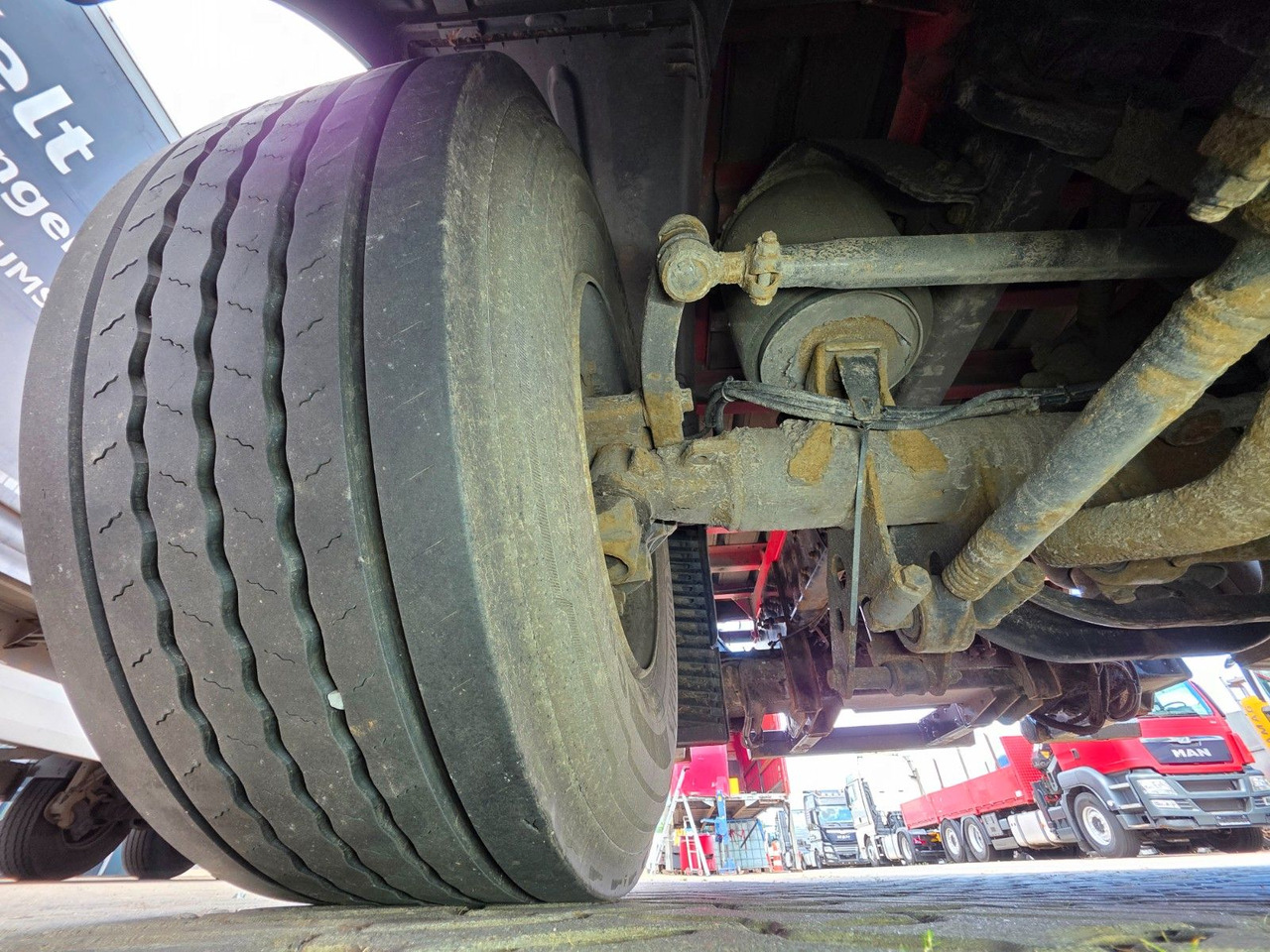 Xe tải thùng mui bạt MAN TGX 26.360 6X2-2 LL / Intarder / Ldbw /Lenkachse: hình 46