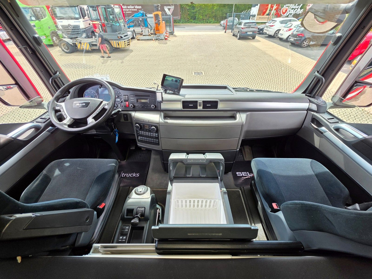 Xe tải thùng mui bạt MAN TGX 26.360 6X2-2 LL / Intarder / Ldbw /Lenkachse: hình 28