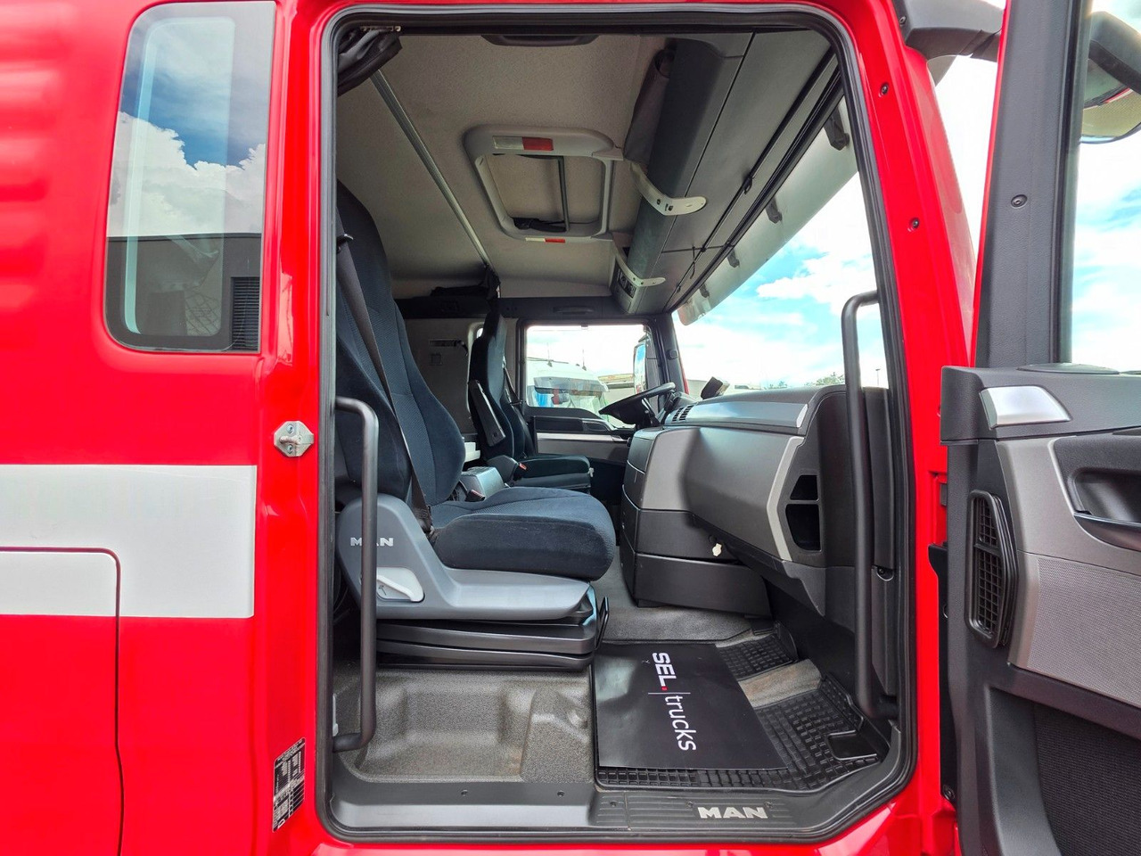 Xe tải thùng mui bạt MAN TGX 26.360 6X2-2 LL / Intarder / Ldbw /Lenkachse: hình 23