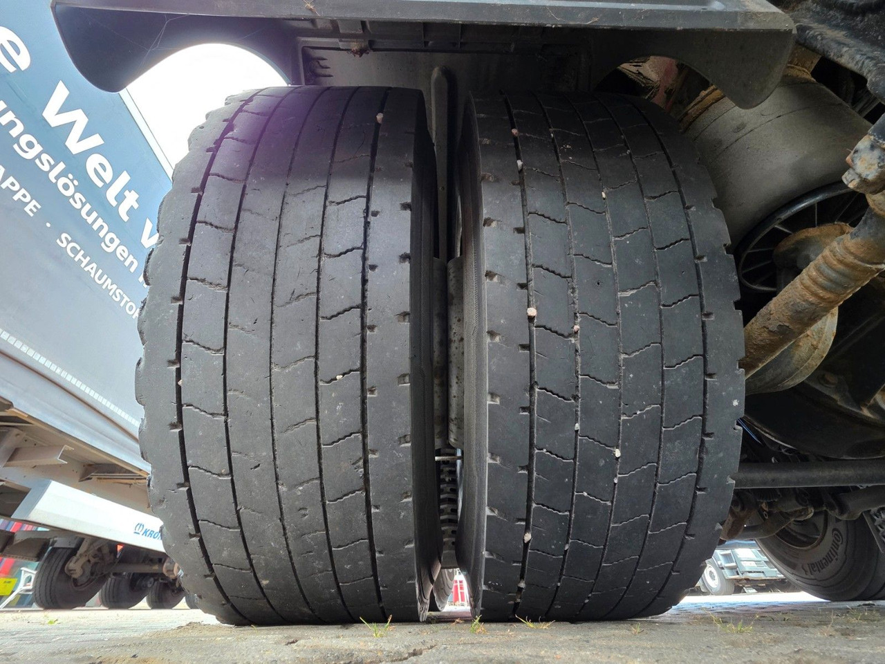 Xe tải thùng mui bạt MAN TGX 26.360 6X2-2 LL / Intarder / Ldbw /Lenkachse: hình 44