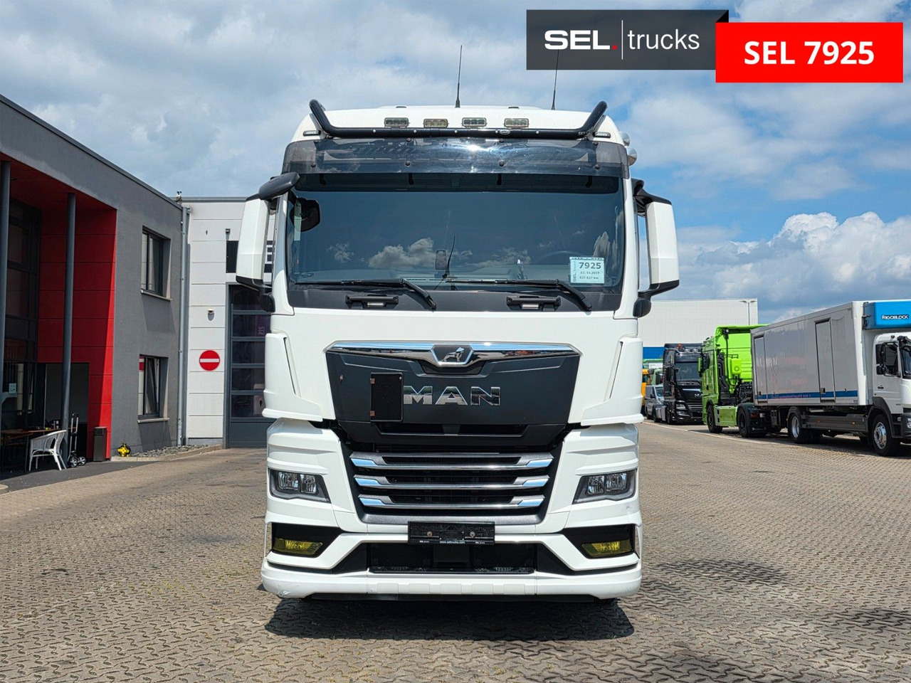 MAN TGX 26.510 6x2-2 LL CH / ZF Intarder / Liftachse - Xe chở container/ Xe tải hoán đổi thân: hình 2 MAN TGX 26.510 6x2-2 LL CH / ZF Intarder / Liftachse - Xe chở container/ Xe tải hoán đổi thân: hình 2