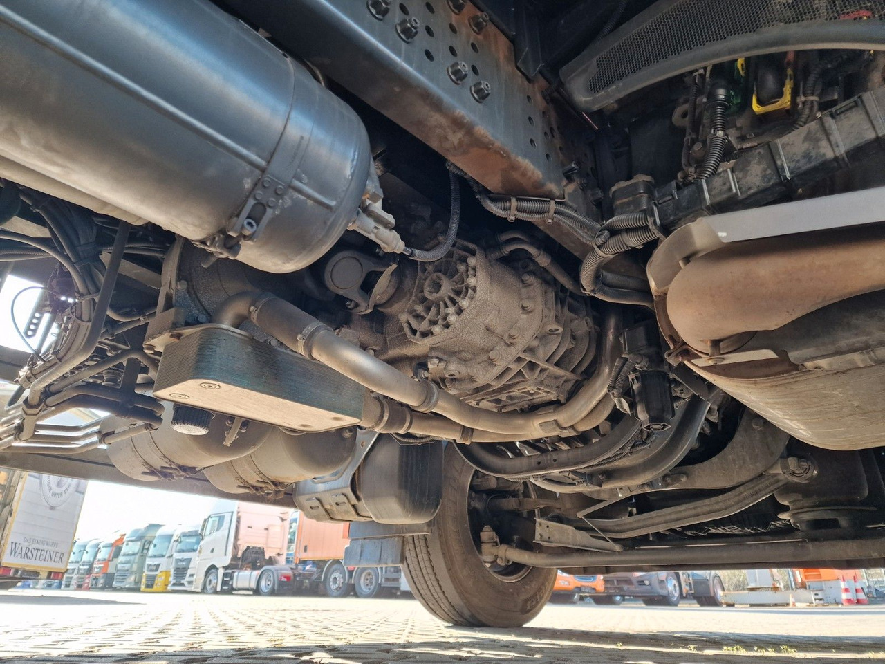 Xe tải thùng mui bạt Mercedes-Benz Actros 2548 / Retarder / Euro 6E / Aluklappen: hình 12