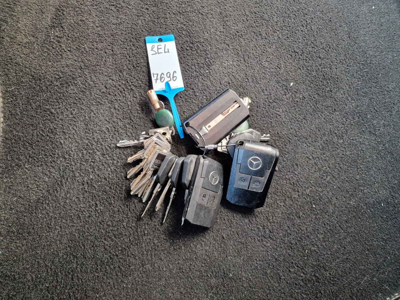 Xe tải hộp Mercedes-Benz Actros 2643 / Retarder / Ldbw / Lenkachse /: hình 24