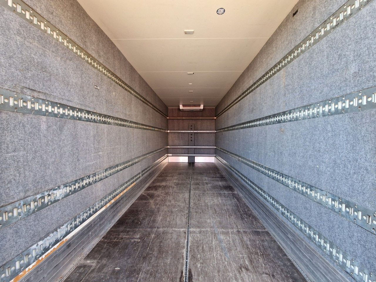 Xe tải hộp Mercedes-Benz Actros 2643 / Retarder / Ldbw / Lenkachse /: hình 11