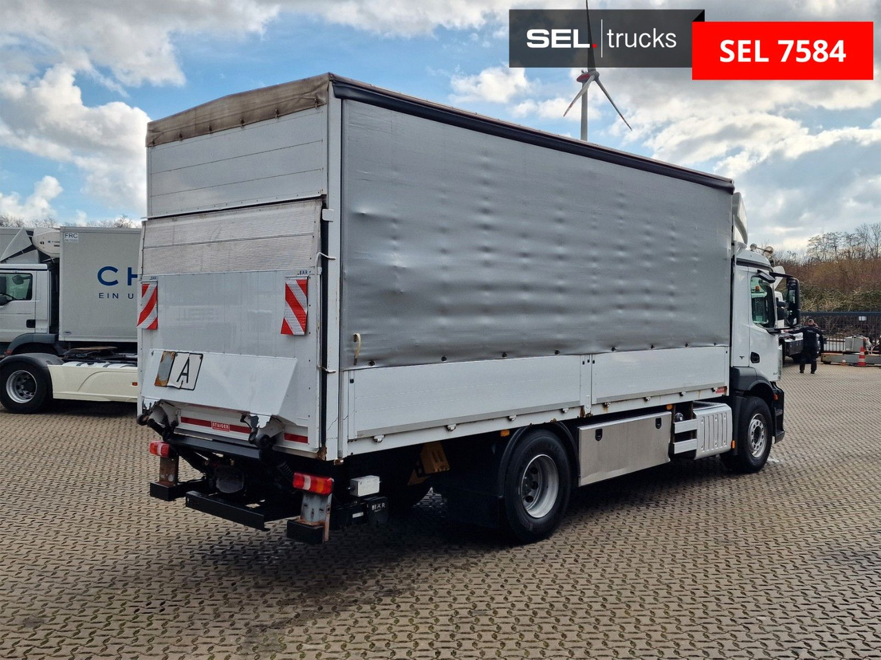 Mercedes-Benz Antos 1840 / Ladebordwand - Xe tải thùng mui bạt: hình 5 Mercedes-Benz Antos 1840 / Ladebordwand - Xe tải thùng mui bạt: hình 5
