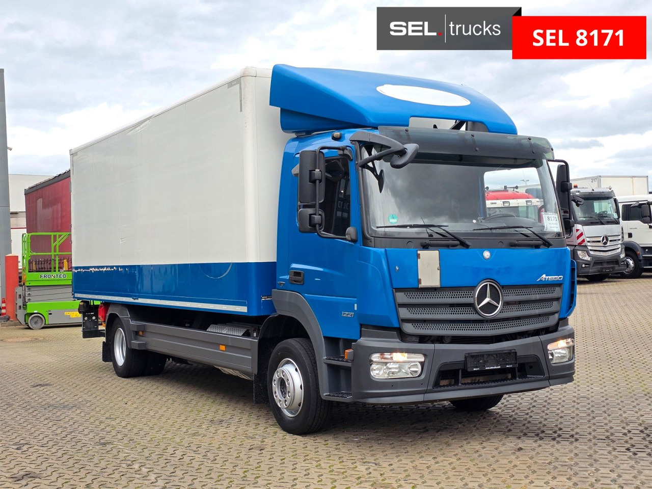 Mercedes-Benz Atego 1221 / Ladebordwand - Xe tải hộp: hình 3 Mercedes-Benz Atego 1221 / Ladebordwand - Xe tải hộp: hình 3