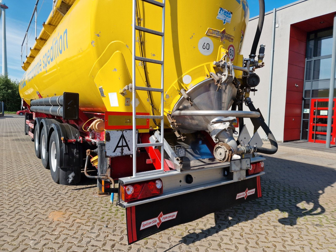 Sơ mi rơ moóc bồn silo Spitzer SK 2766 CAL GGVS / Kippsilo / 66 m3 / ADR ATDR A: hình 12 Sơ mi rơ moóc bồn silo Spitzer SK 2766 CAL GGVS / Kippsilo / 66 m3 / ADR ATDR A: hình 12