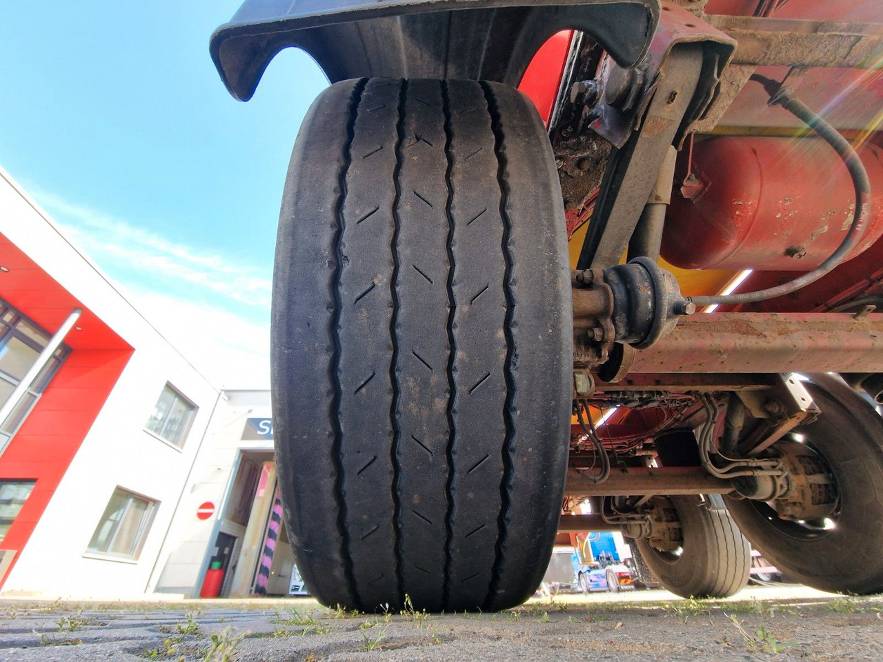 Sơ mi rơ moóc bồn silo Spitzer SK 2766 CAL GGVS / Kippsilo / 66 m3 / ADR ATDR A: hình 28 Sơ mi rơ moóc bồn silo Spitzer SK 2766 CAL GGVS / Kippsilo / 66 m3 / ADR ATDR A: hình 28