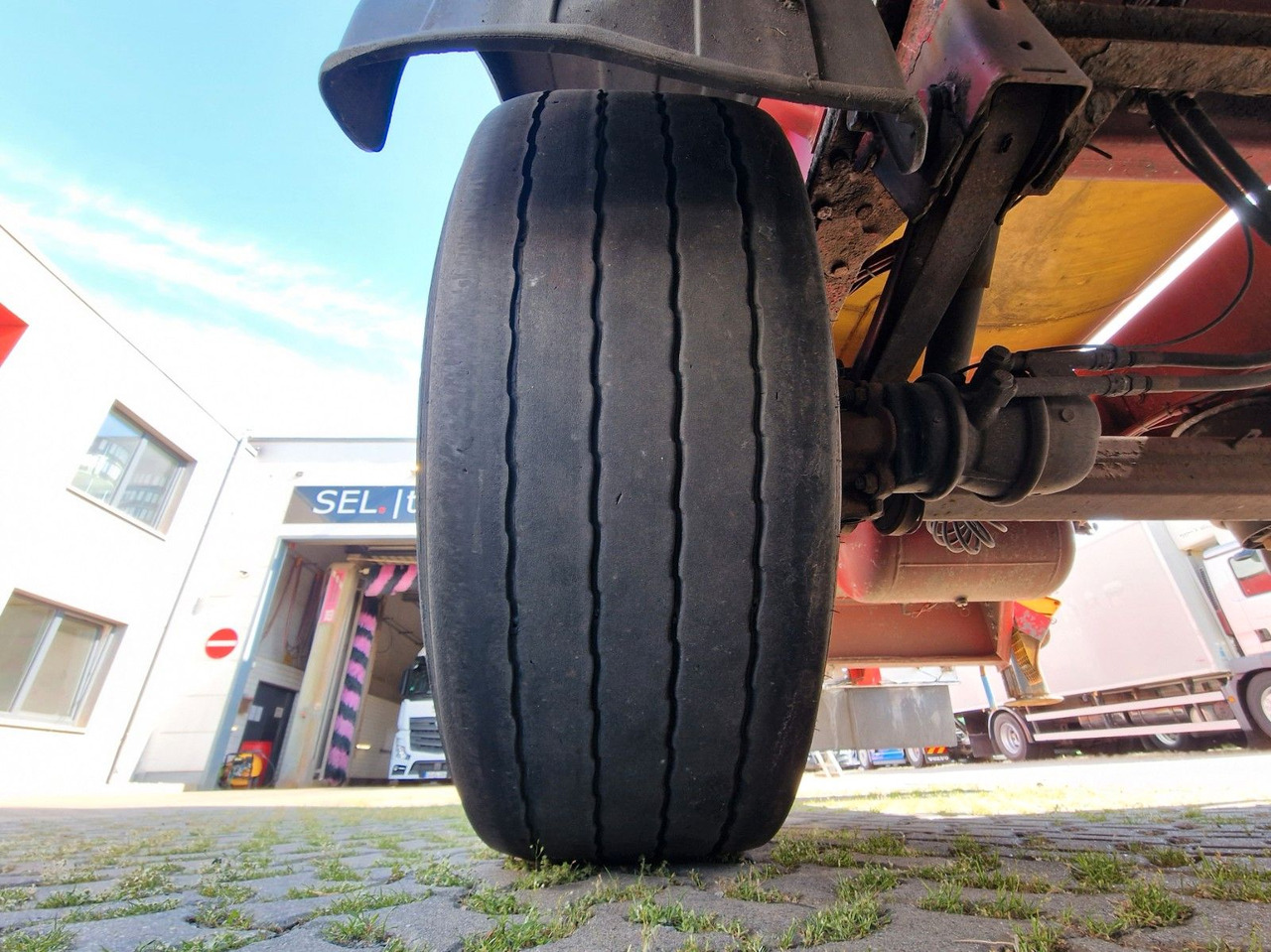 Sơ mi rơ moóc bồn silo Spitzer SK 2766 CAL GGVS / Kippsilo / 66 m3 / ADR ATDR A: hình 30 Sơ mi rơ moóc bồn silo Spitzer SK 2766 CAL GGVS / Kippsilo / 66 m3 / ADR ATDR A: hình 30