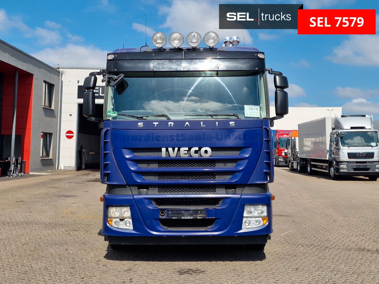 Iveco Stralis 420 / Nebenabtrieb / Kipphydraulik / LOF - Xe đầu kéo: hình 2 Iveco Stralis 420 / Nebenabtrieb / Kipphydraulik / LOF - Xe đầu kéo: hình 2
