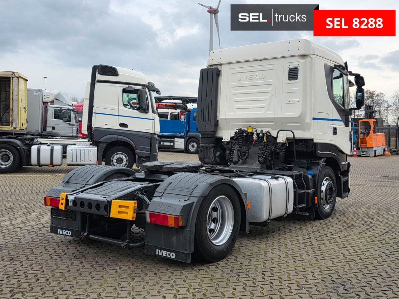 Iveco Stralis 460 / ZF Intarder - Xe đầu kéo: hình 5 Iveco Stralis 460 / ZF Intarder - Xe đầu kéo: hình 5