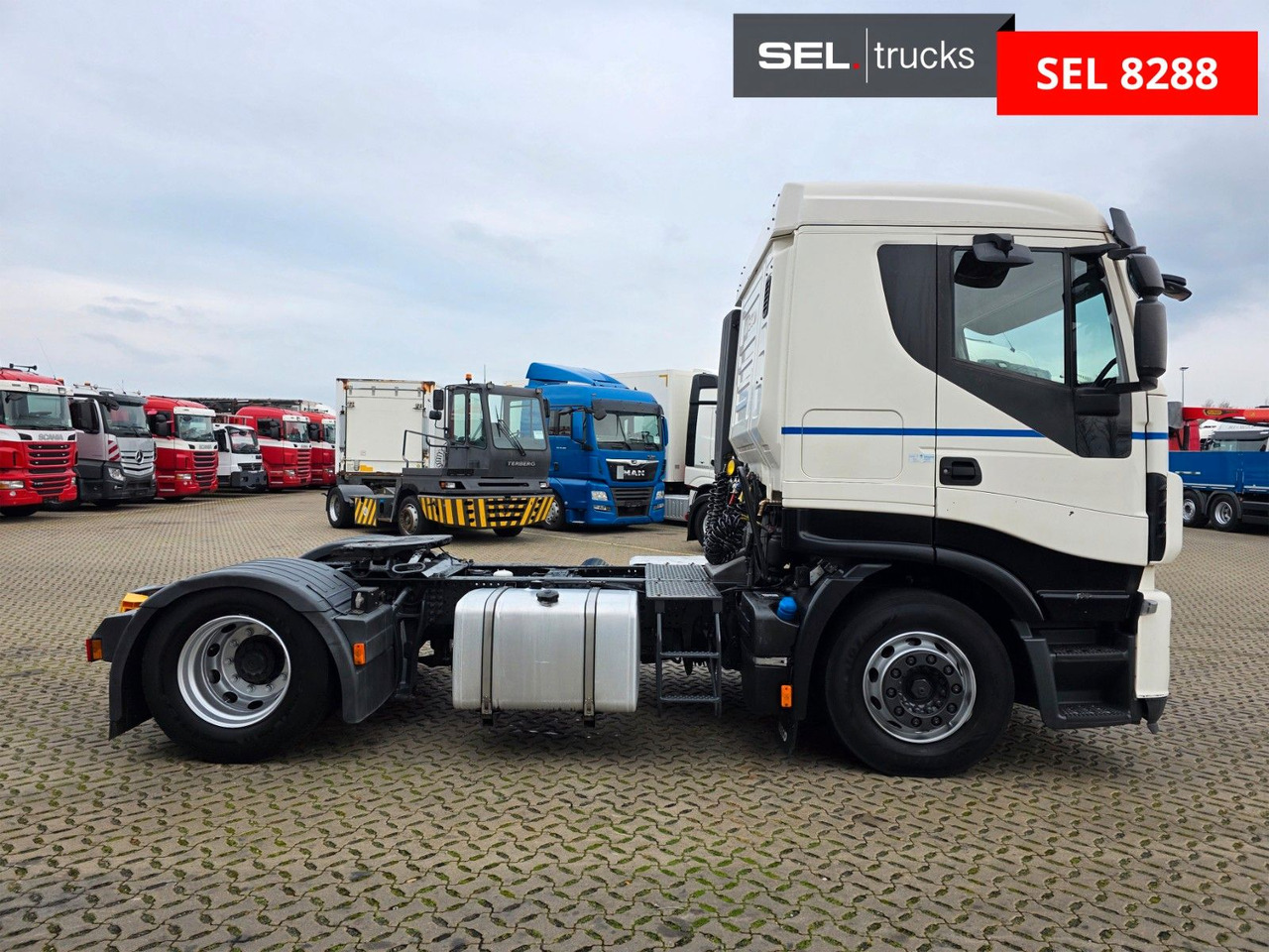 Iveco Stralis 460 / ZF Intarder - Xe đầu kéo: hình 4 Iveco Stralis 460 / ZF Intarder - Xe đầu kéo: hình 4