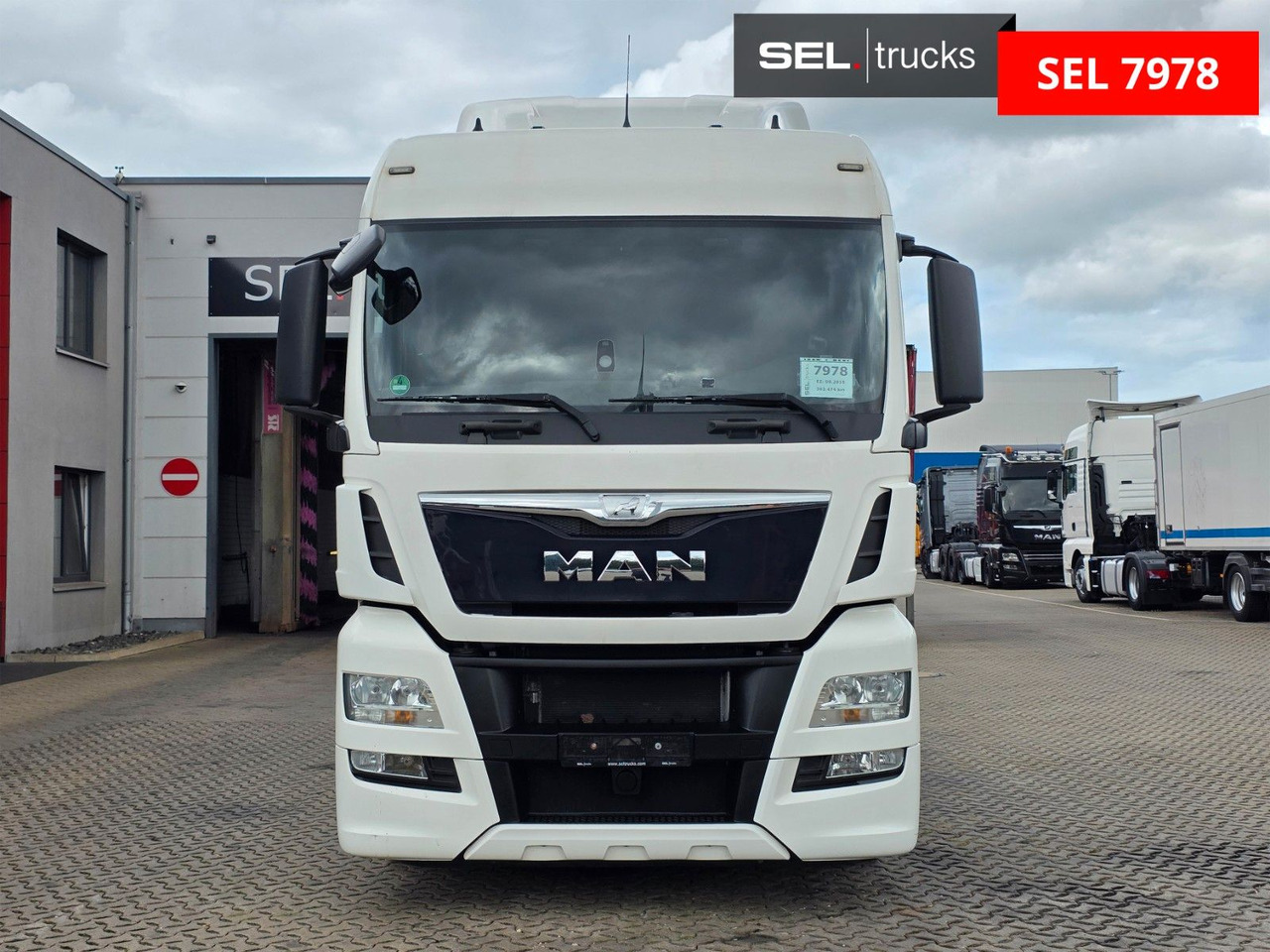 MAN TGX 18.400 4x2 LLS-U / ZF Intarder / Hubkupplung - Xe đầu kéo: hình 2 MAN TGX 18.400 4x2 LLS-U / ZF Intarder / Hubkupplung - Xe đầu kéo: hình 2