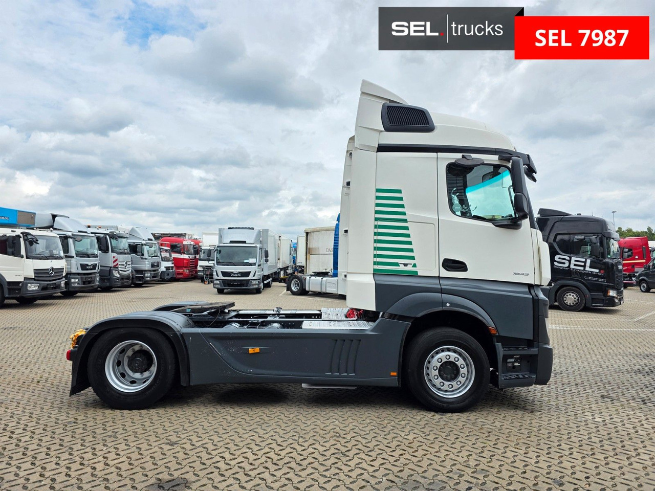 Mercedes-Benz Actros 1843 / Retarder - Xe đầu kéo: hình 4 Mercedes-Benz Actros 1843 / Retarder - Xe đầu kéo: hình 4