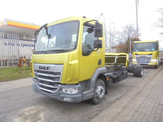 DAF XB 230 UNUSED DEMO - Xe tải khung gầm: hình 1 DAF XB 230 UNUSED DEMO - Xe tải khung gầm: hình 1