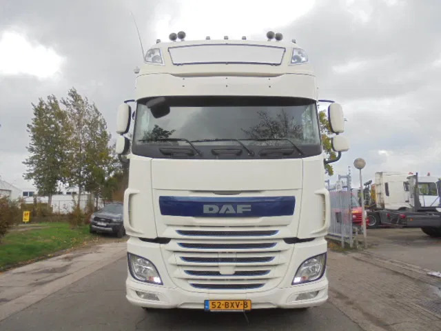 DAF XF 106 510 8X2 TRIPLE NL TRUCK - Xe tải nâng móc: hình 2 DAF XF 106 510 8X2 TRIPLE NL TRUCK - Xe tải nâng móc: hình 2