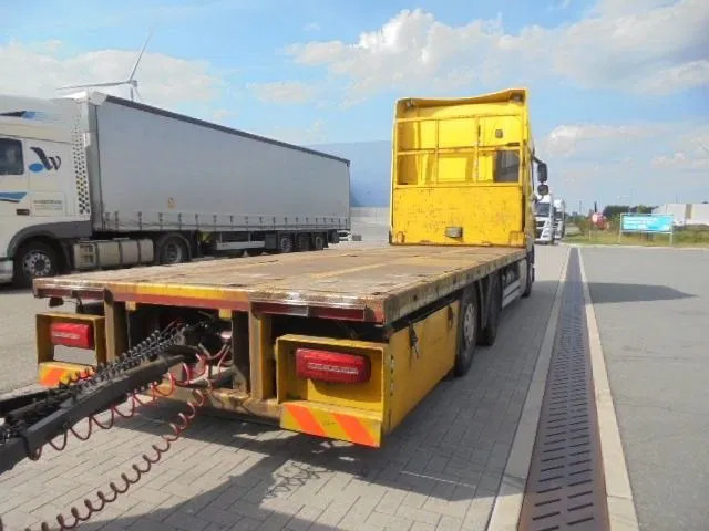 DAF XF 510 FAR 6X2 - Xe tải thùng lửng/ Phẳng: hình 3 DAF XF 510 FAR 6X2 - Xe tải thùng lửng/ Phẳng: hình 3