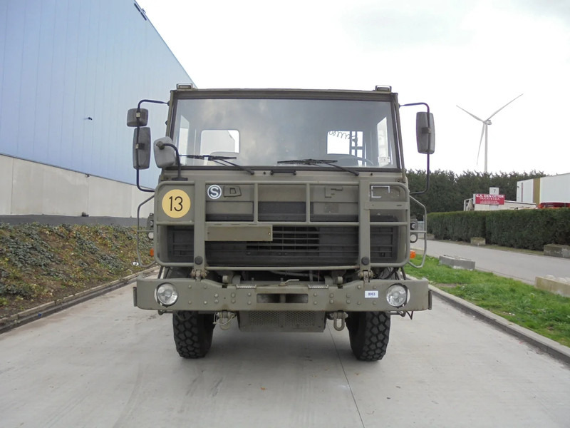 DAF YA 4442 4X4 - Xe tải thùng lửng/ Phẳng: hình 2 DAF YA 4442 4X4 - Xe tải thùng lửng/ Phẳng: hình 2