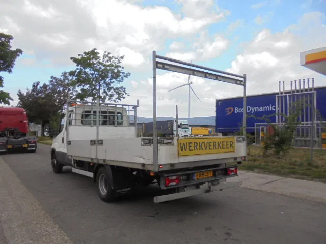 Iveco Daily 70 C18 + NL KENTEKEN APK TOT 19-07-2026 - Xe tải thùng lửng/ Phẳng: hình 5 Iveco Daily 70 C18 + NL KENTEKEN APK TOT 19-07-2026 - Xe tải thùng lửng/ Phẳng: hình 5