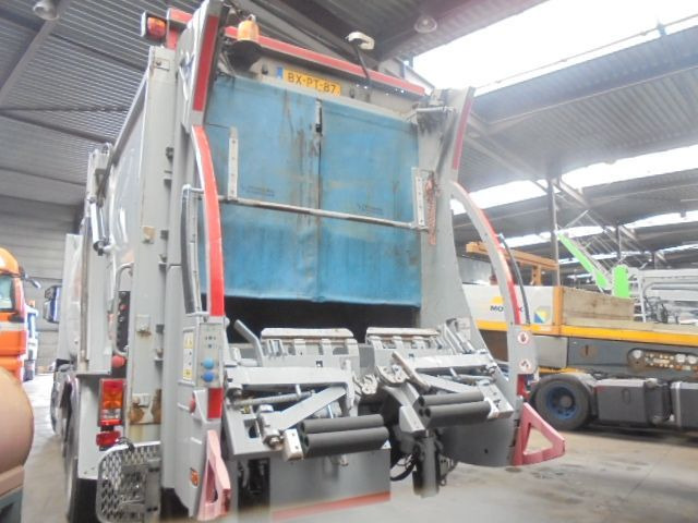 Iveco Stralis 270 LNG ENGINE NOT OK - Xe tải chở rác: hình 3 Iveco Stralis 270 LNG ENGINE NOT OK - Xe tải chở rác: hình 3