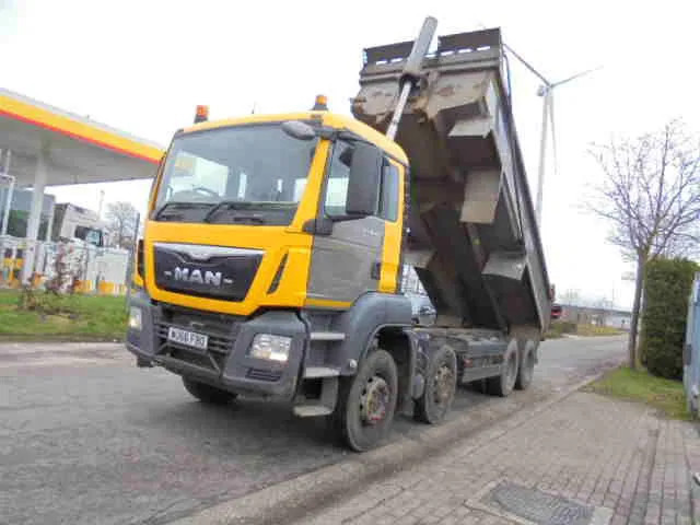 MAN TGS 35.400 8X4 RHD - Xe ben: hình 4 MAN TGS 35.400 8X4 RHD - Xe ben: hình 4