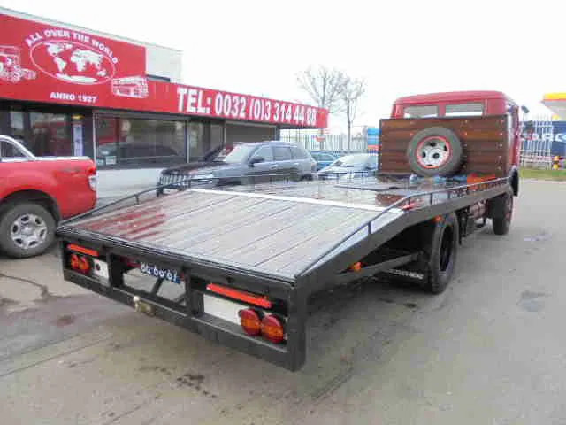 Mercedes-Benz 1113 - Xe tải chuyên chở tự động: hình 4 Mercedes-Benz 1113 - Xe tải chuyên chở tự động: hình 4