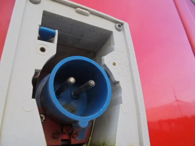 Xe tải cứu hỏa Mercedes-Benz 1124 F: hình 18