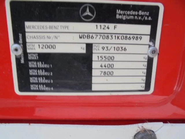 Xe tải cứu hỏa Mercedes-Benz 1124 F: hình 13