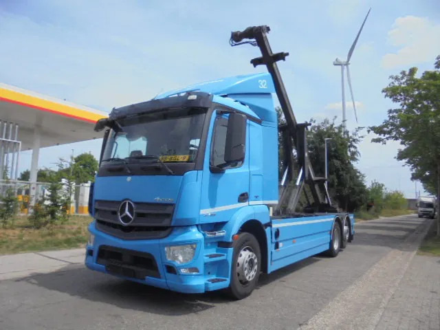 Mercedes-Benz Antos 2733 - Xe tải hệ thống cáp: hình 1 Mercedes-Benz Antos 2733 - Xe tải hệ thống cáp: hình 1
