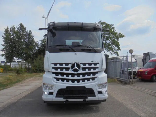 Mercedes-Benz Arocs 2545 + RETARDER 6X2 NEW /DEMO - Xe cẩu tự hành: hình 4 Mercedes-Benz Arocs 2545 + RETARDER 6X2 NEW /DEMO - Xe cẩu tự hành: hình 4