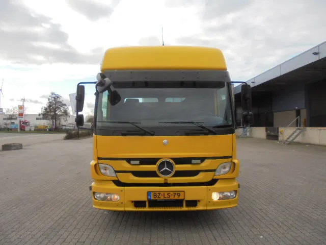 Mercedes-Benz Atego 1224 NL TRUCK - Xe tải kéo: hình 2 Mercedes-Benz Atego 1224 NL TRUCK - Xe tải kéo: hình 2