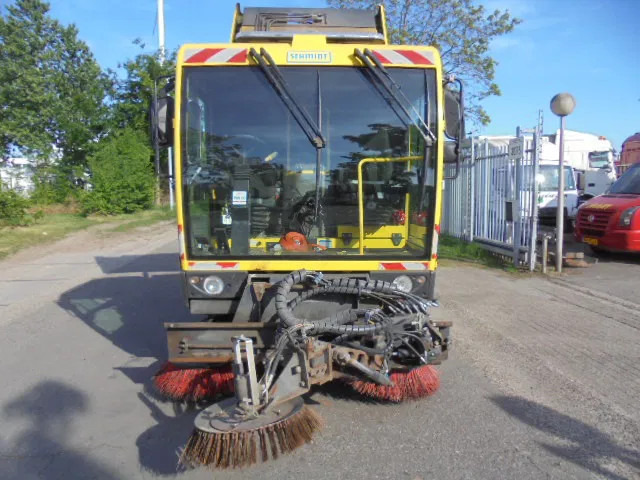 Schmidt CLEANGO 500 NL MACHINE - Xe quét rác công nghiệp: hình 2 Schmidt CLEANGO 500 NL MACHINE - Xe quét rác công nghiệp: hình 2