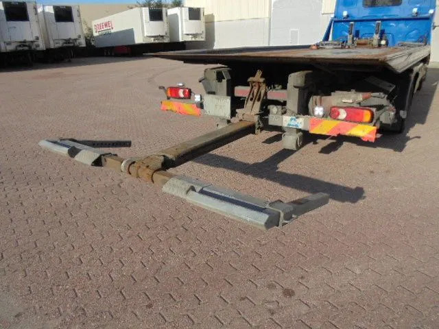 Xe tải kéo Volvo FE 280: hình 7 Xe tải kéo Volvo FE 280: hình 7