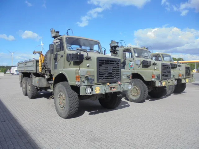 Volvo N 10 6X6 L + FASSI 3X IN STOCK - Xe tải thùng lửng/ Phẳng, Xe cẩu tự hành: hình 3 Volvo N 10 6X6 L + FASSI 3X IN STOCK - Xe tải thùng lửng/ Phẳng, Xe cẩu tự hành: hình 3
