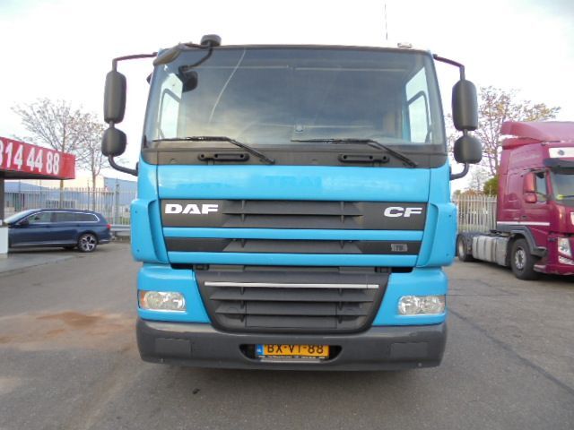 DAF 85.410 FTP -410 6X2 COMPRESSOR - Xe đầu kéo: hình 2 DAF 85.410 FTP -410 6X2 COMPRESSOR - Xe đầu kéo: hình 2