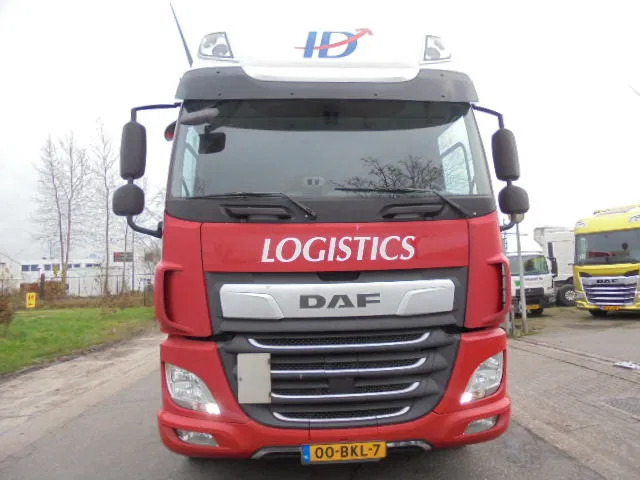 DAF CF 410 SSC - Xe đầu kéo: hình 2 DAF CF 410 SSC - Xe đầu kéo: hình 2